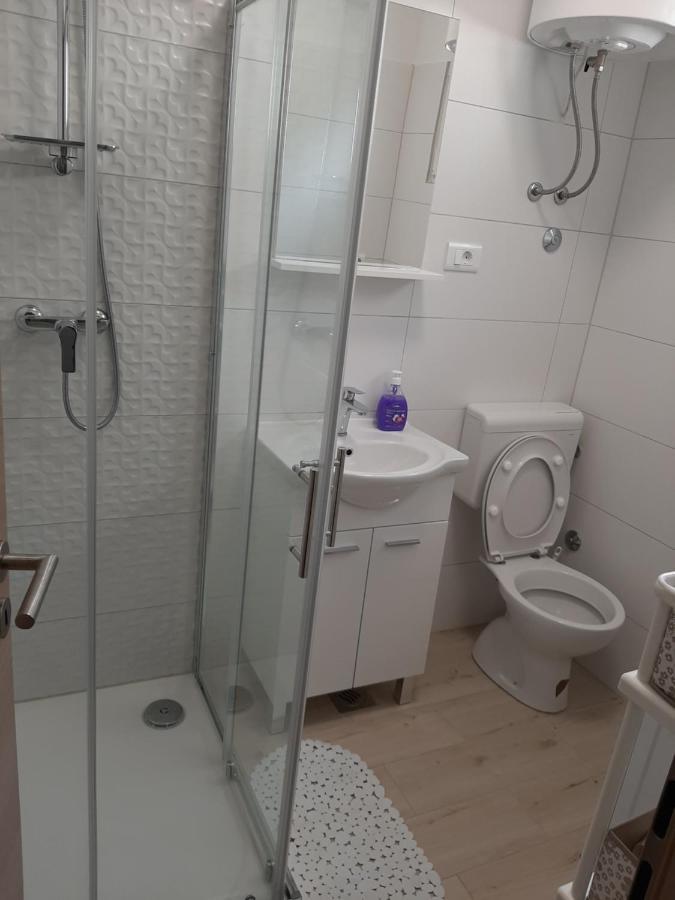 Apartman Maslina พิสัก ภายนอก รูปภาพ