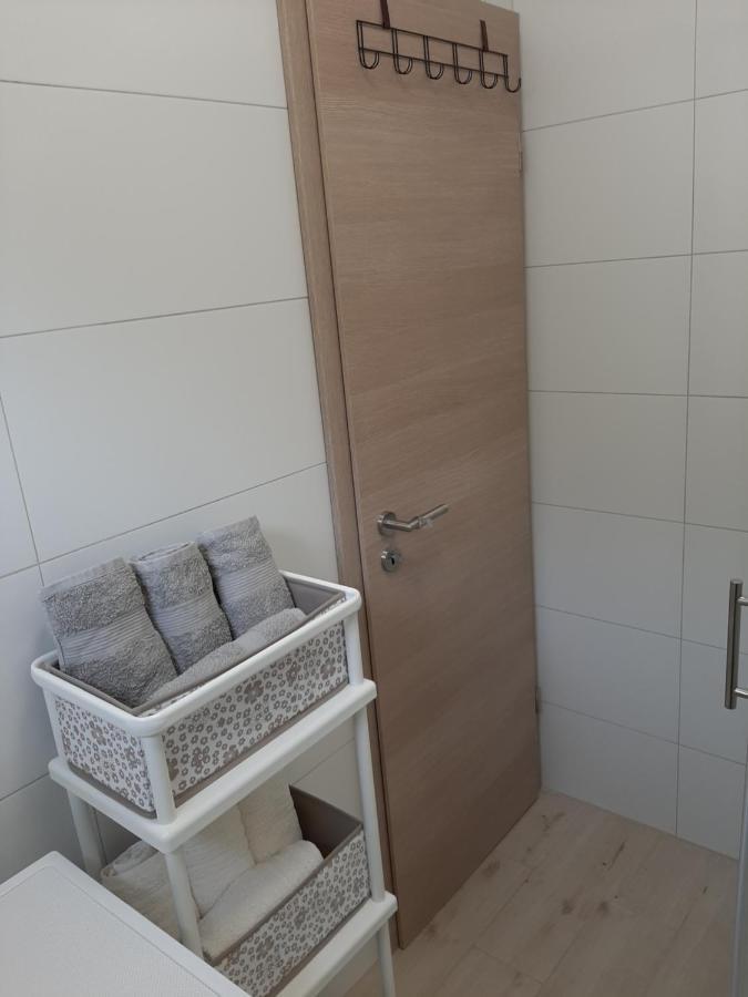 Apartman Maslina พิสัก ภายนอก รูปภาพ